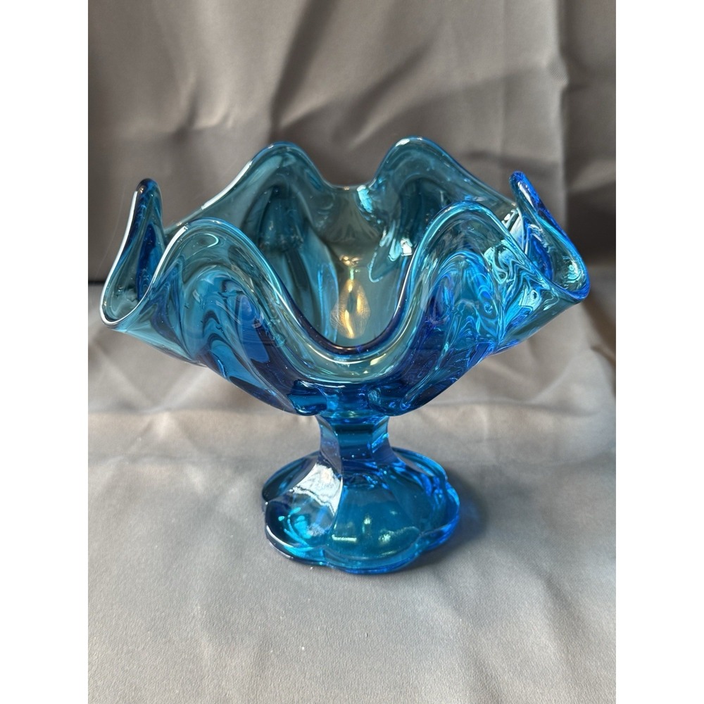 Vintage L E Smith Viking Blue MCM‎ Handkerchief Footed Pedestal Blown Glass Bowl
